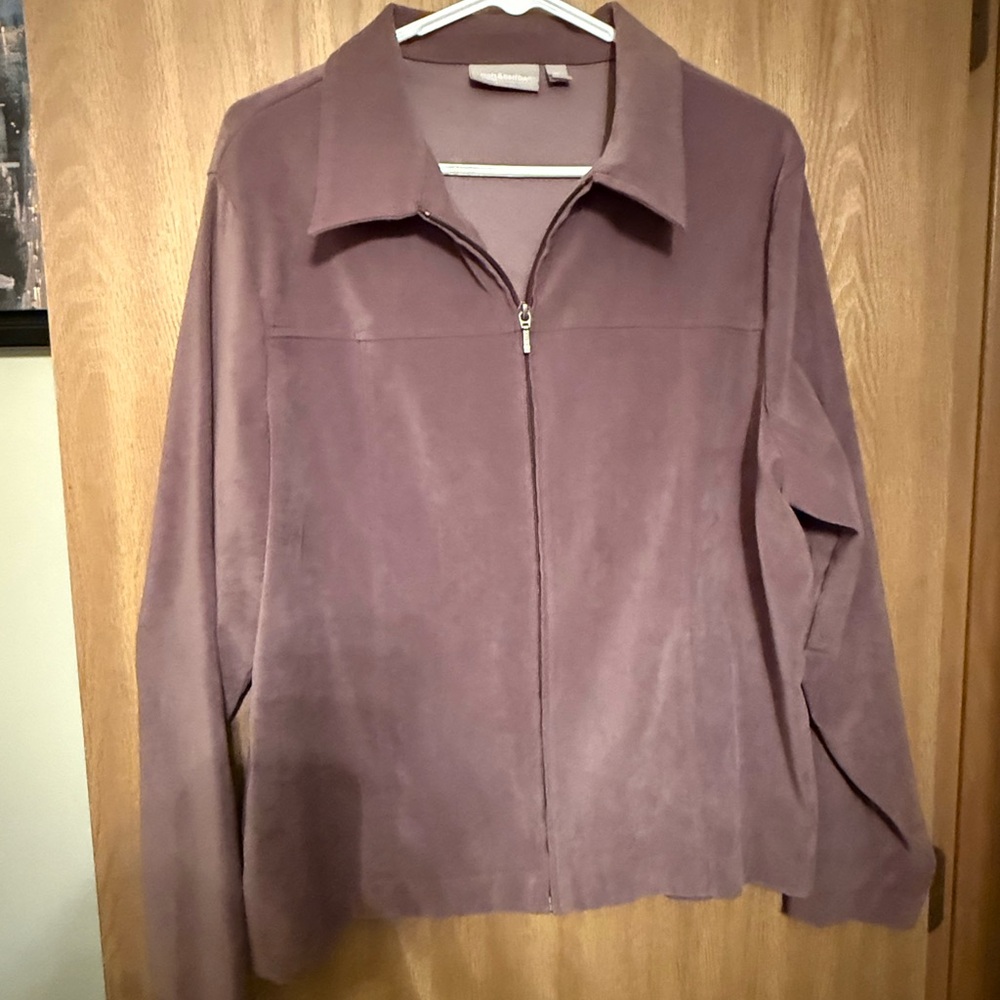 Women's Suede Zipper Jacket in Brown